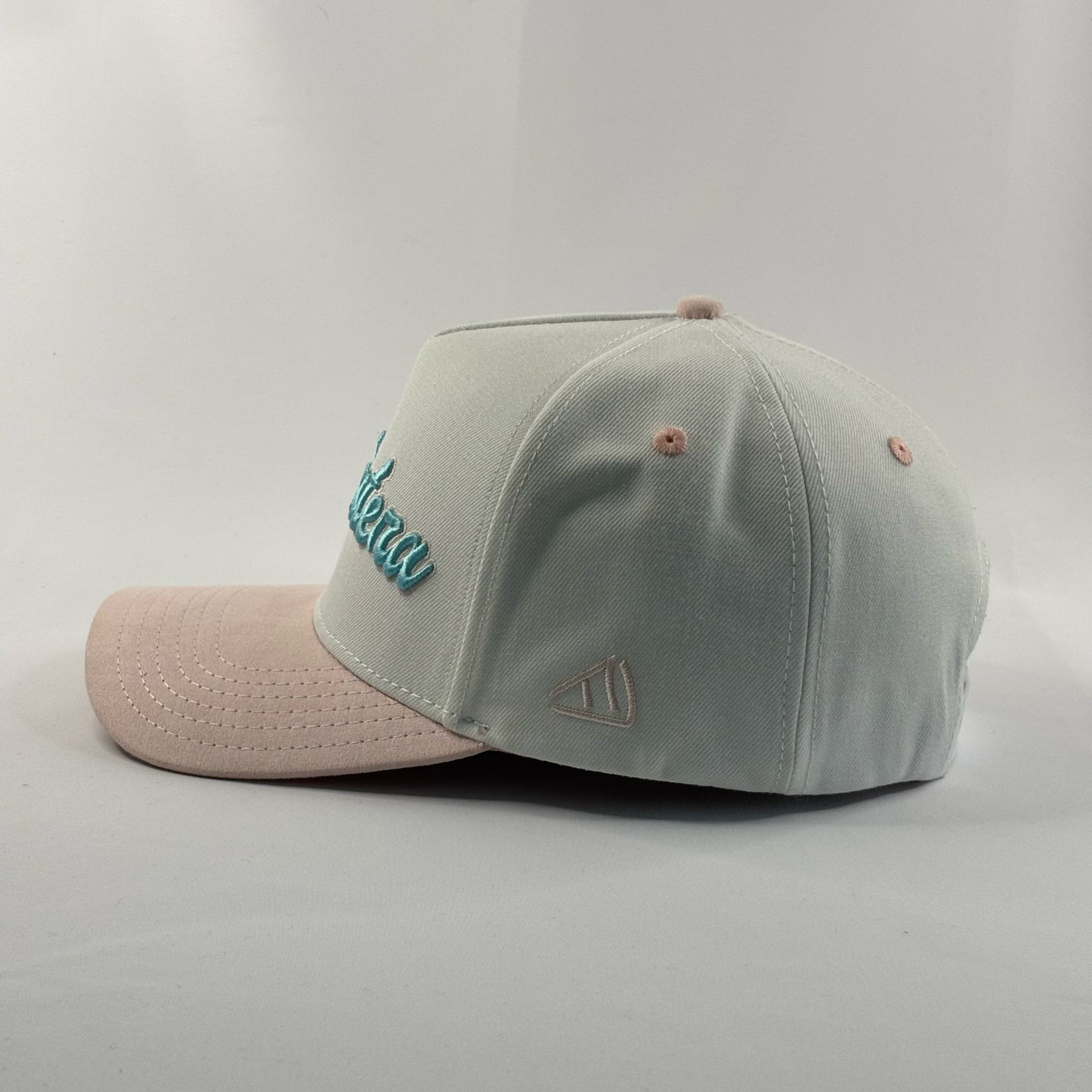 Bachatera Hat - White
