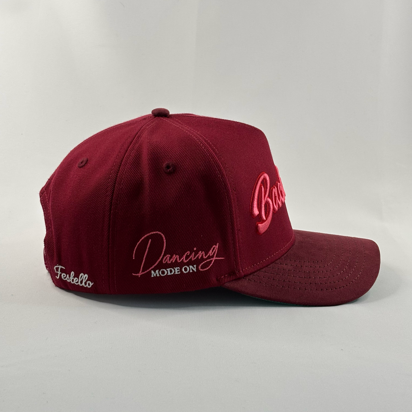 Bachatera Hat - Wine